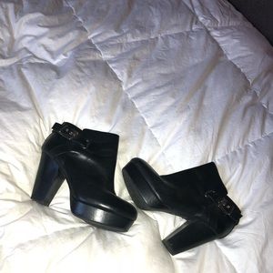Black Gianni Bini Ankle Boots